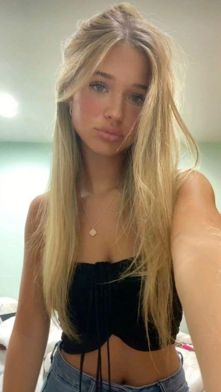 My tiny panties are soaked just from thinking about Daddy