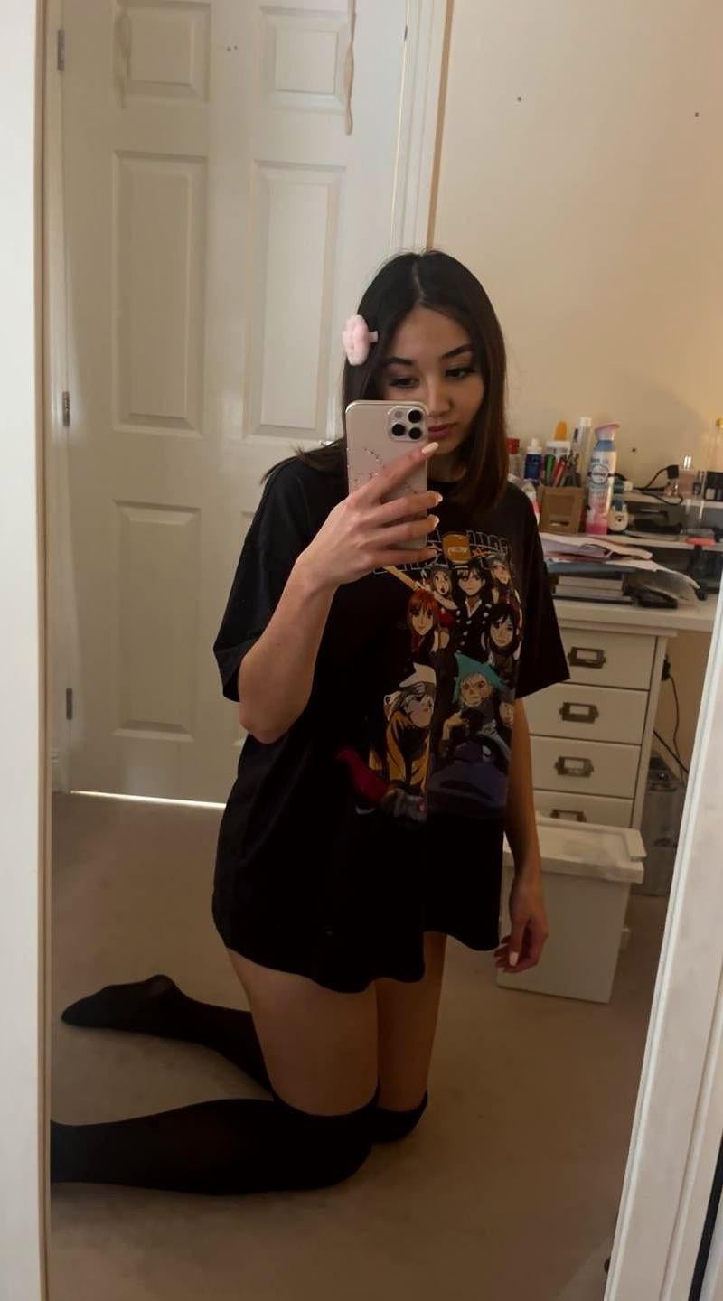 Let’s watch soul eaters and see how long it’s on for before we’re watching it naked:3 [f]