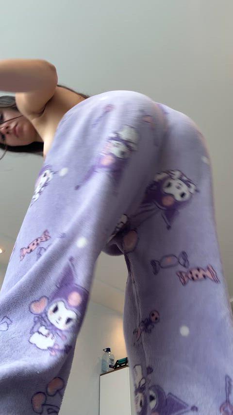 Fast question: Would you let me sit on you face? Yes or no?