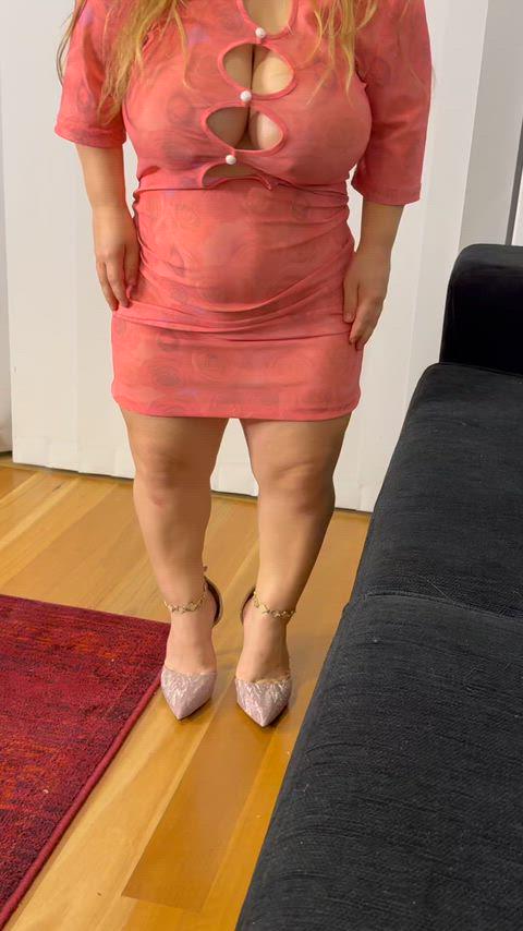 revealing everything on a dwarf