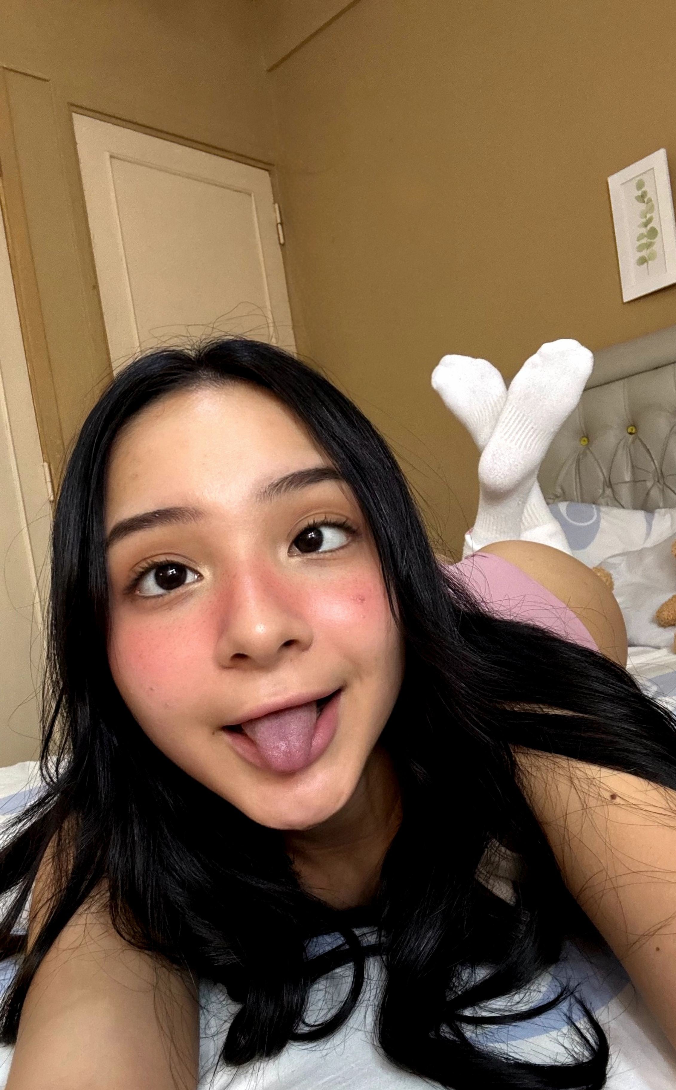 does this face make me look dumb or cute